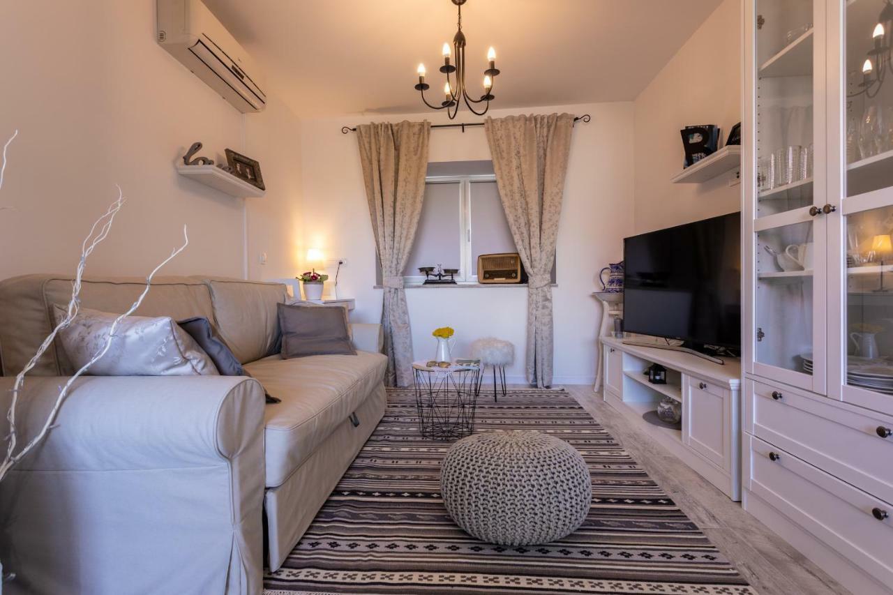 Relax Village Home Mare Krk Town Exterior foto